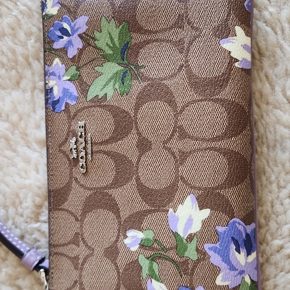 Gorgeous NWOT Coach Purple Floral & Signature Khaki Leather Wristlet/Wallet π - Picture 2 of 16